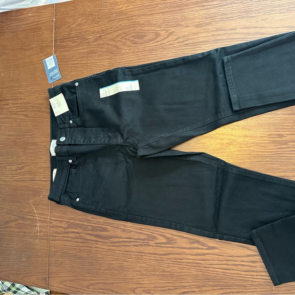 Universal Thread Women's High Rise Dark Jeans
